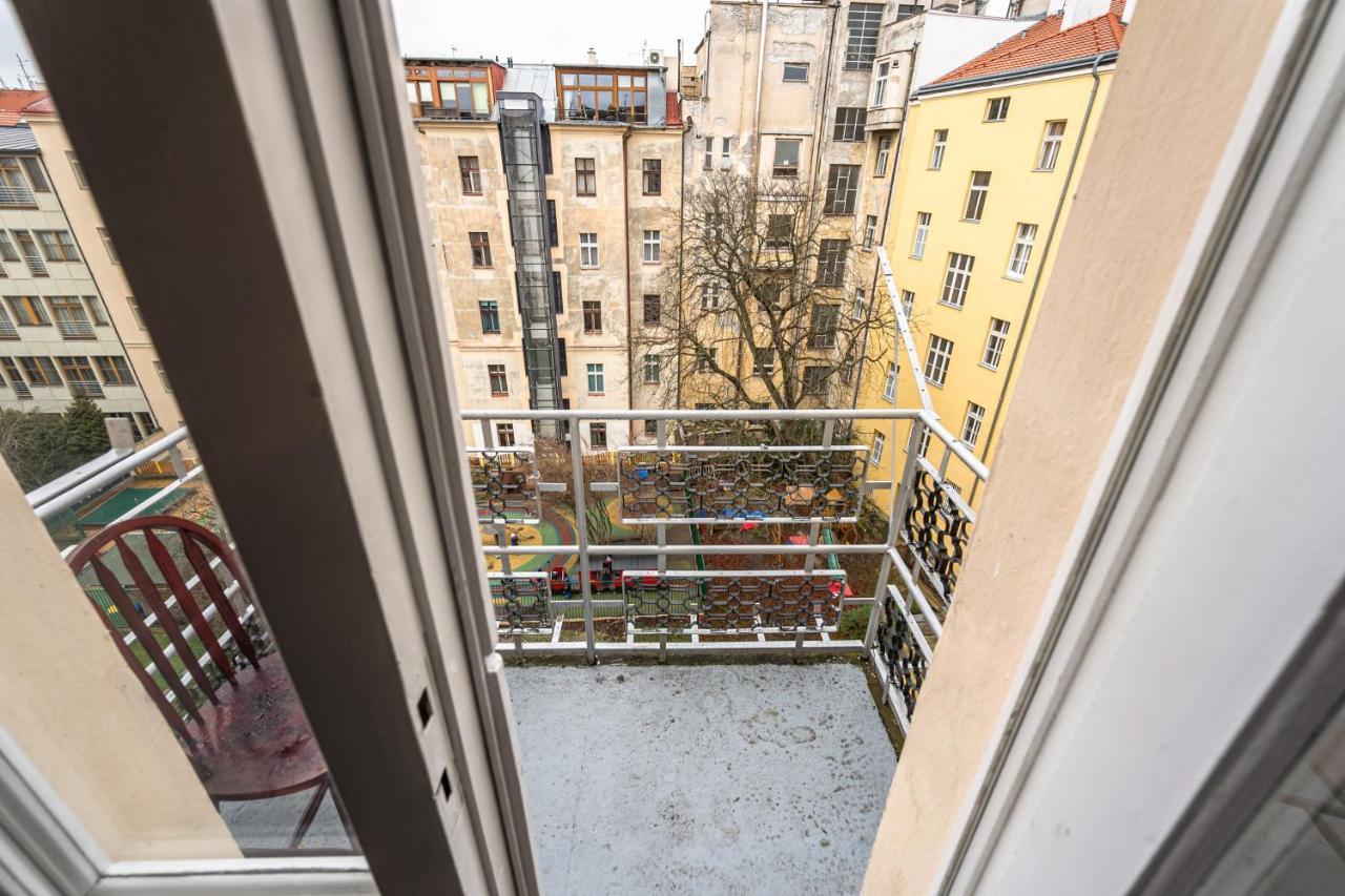 פראג Apartments Safarikova 18 מראה חיצוני תמונה