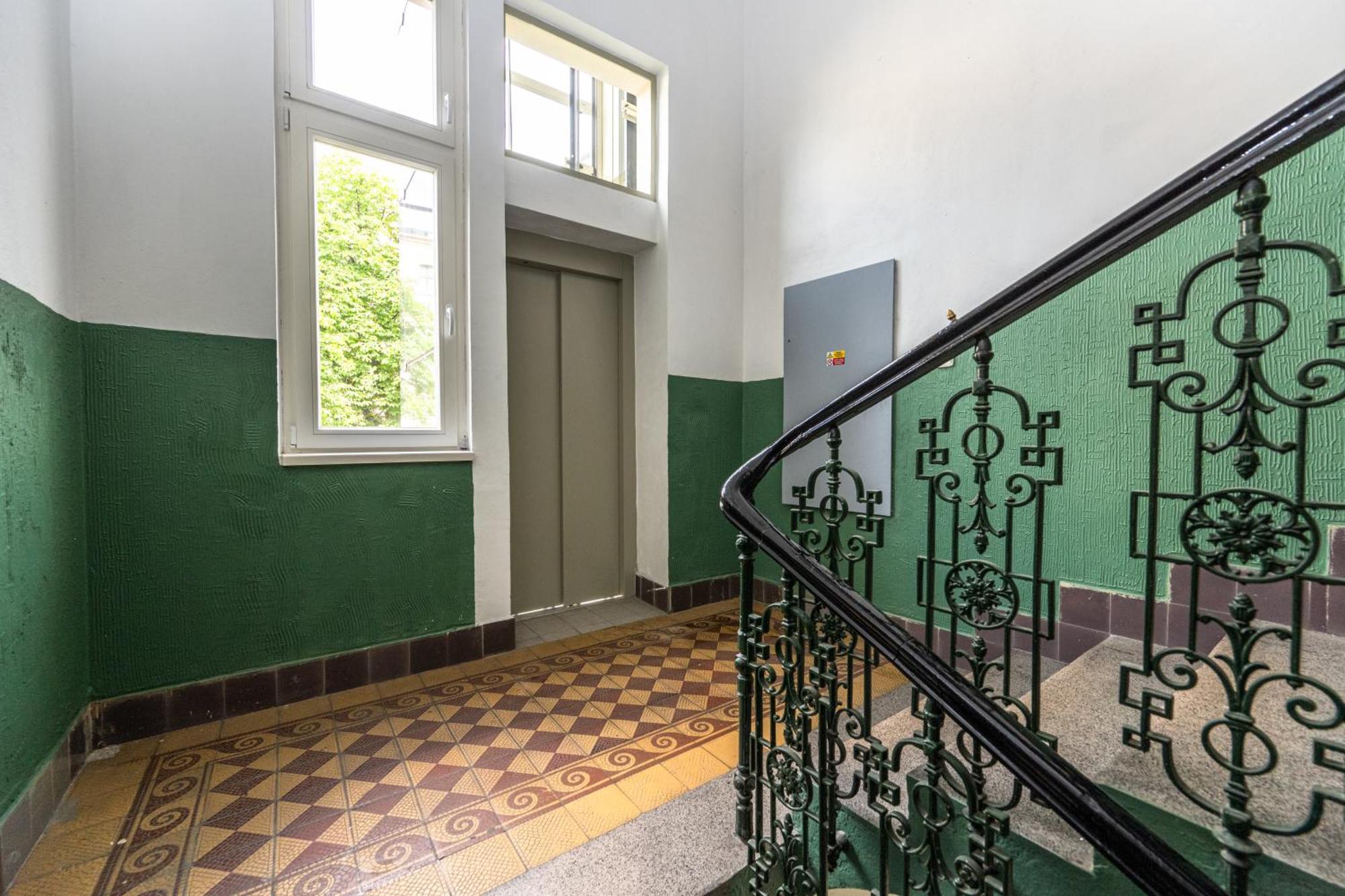 פראג Apartments Safarikova 18 מראה חיצוני תמונה