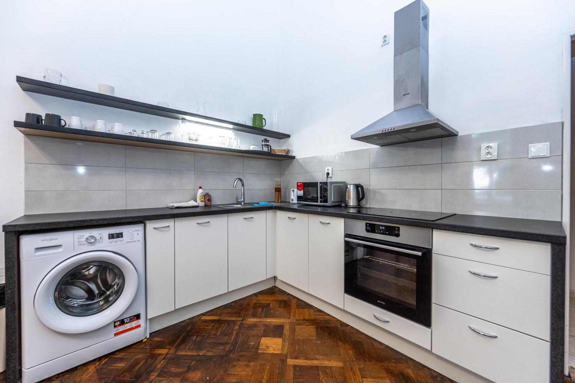 פראג Apartments Safarikova 18 מראה חיצוני תמונה