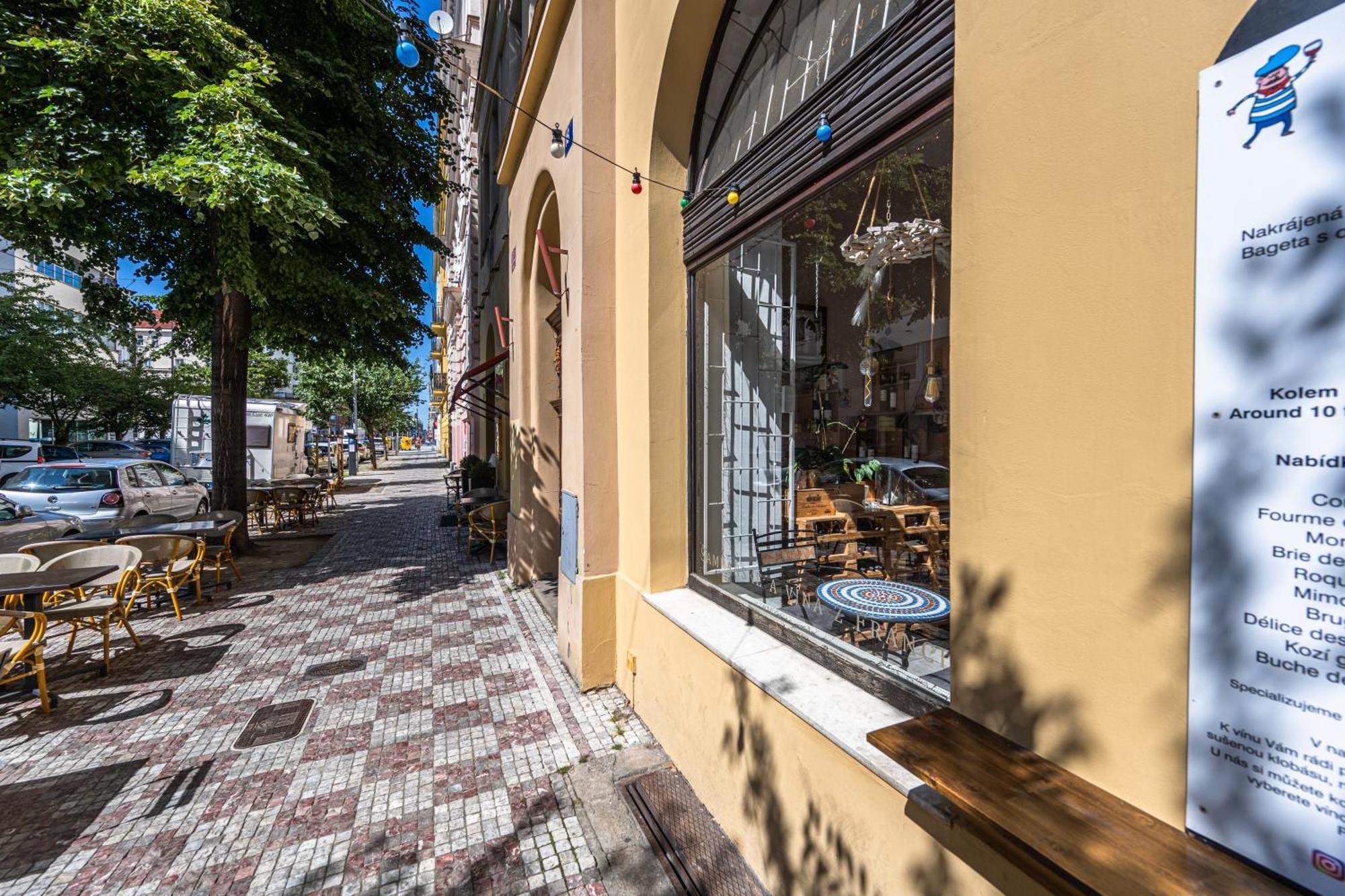 פראג Apartments Safarikova 18 מראה חיצוני תמונה